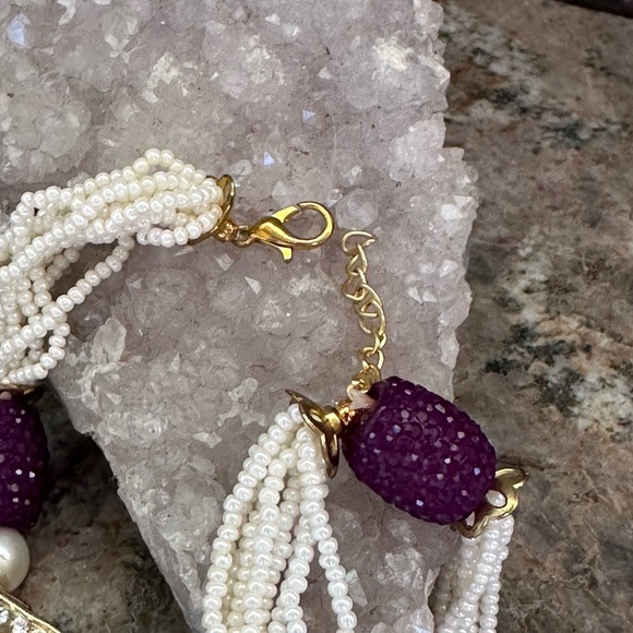 Gold Citizen Rhinestone Turkish Pearl Watch - Picture 10 of 11